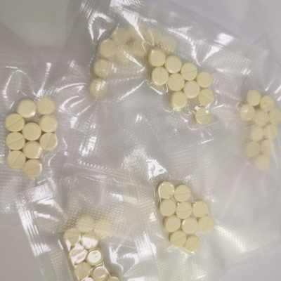 GS-441524 orale tabletten voor het behandelen van katten met infectieuze peritonitis bij katten