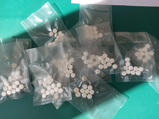 Molnupiravir tabletten voor effusieve en niet-effusieve FIP bij katten CAS 2349386-89-4